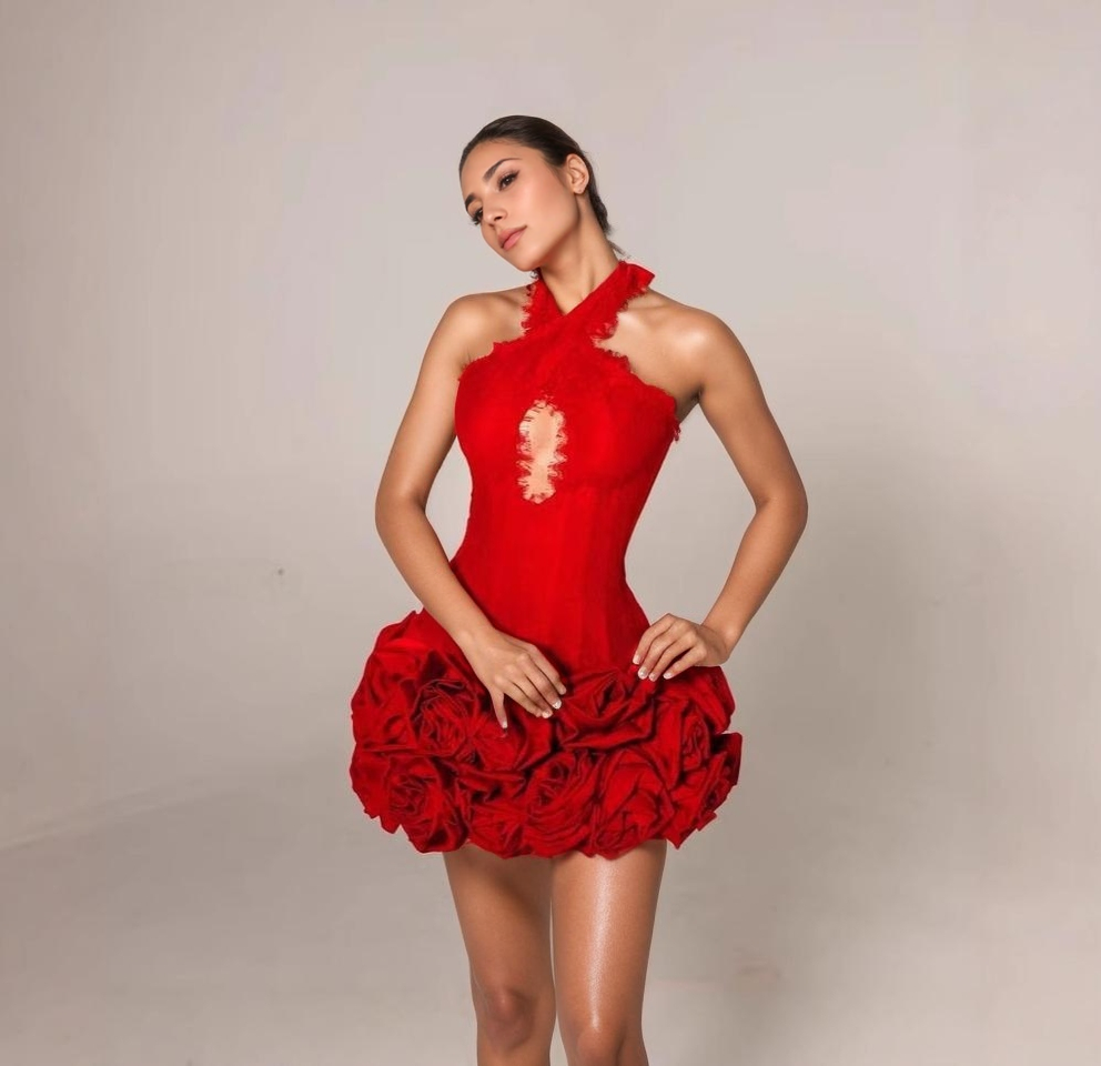 Elegant Red Halter Neck Lace Flower Bandage Skirt