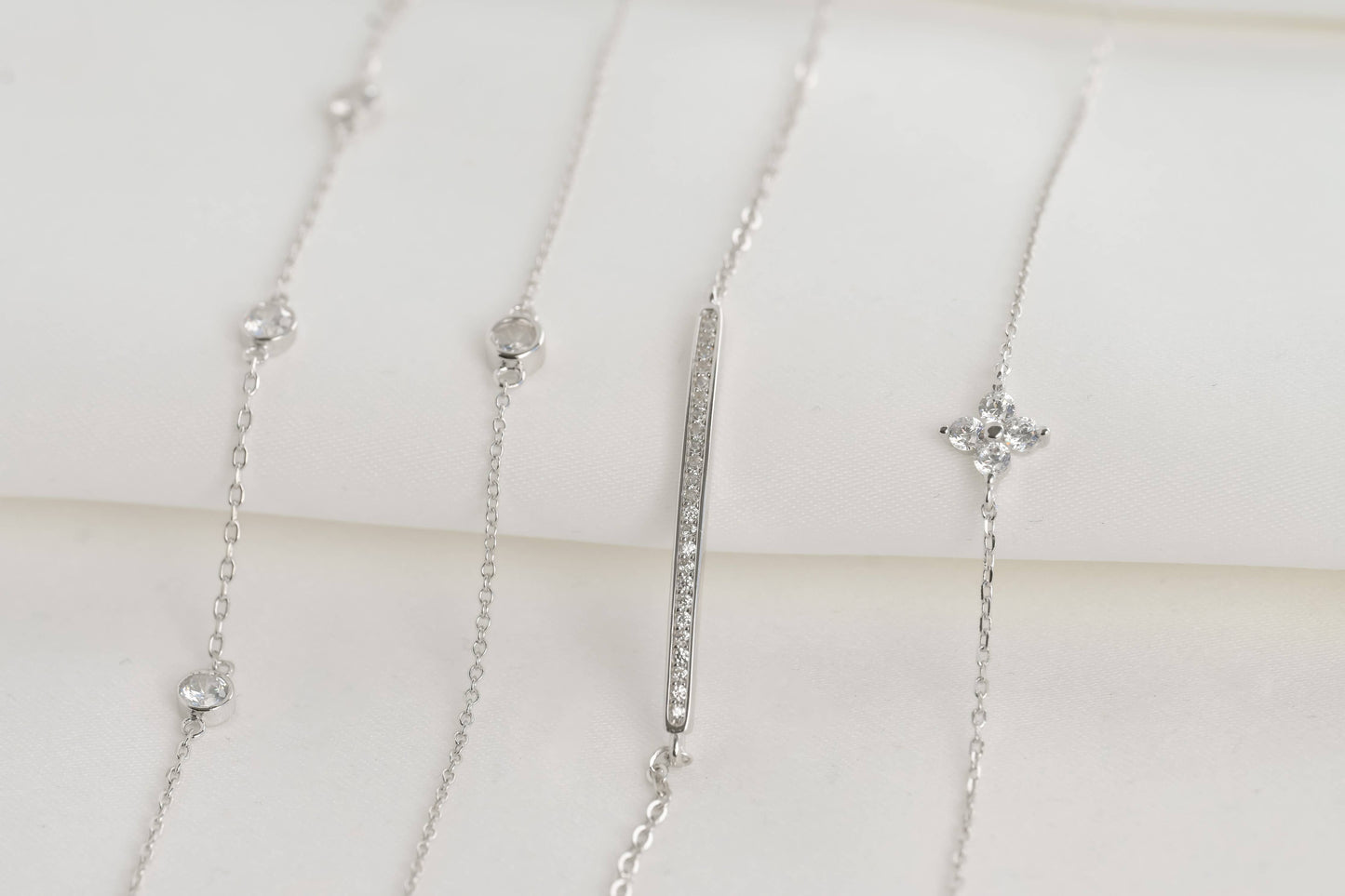 Silver Diamond Bracelet - Bezel Bracelet - Clover Bracelet