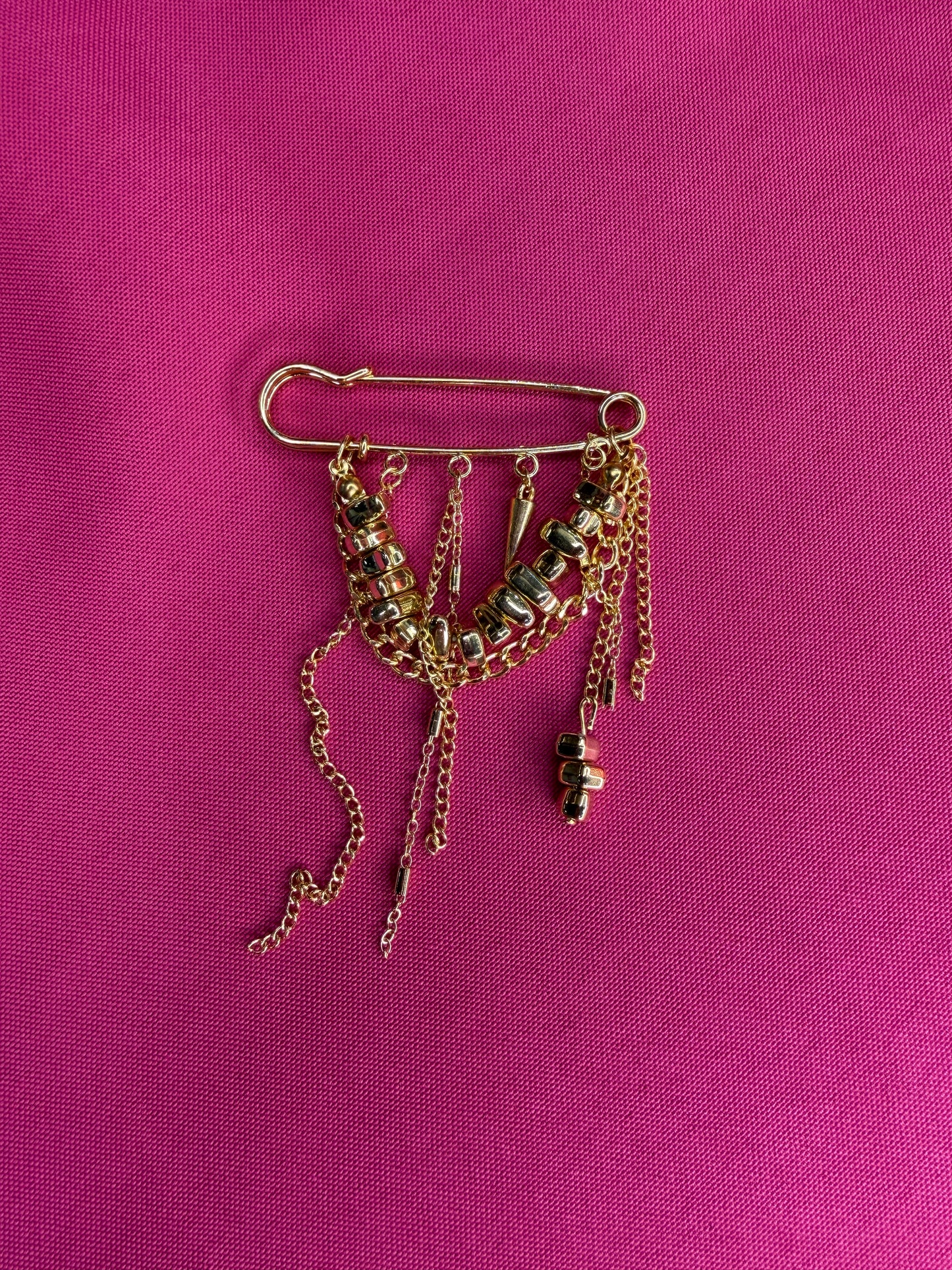 Chain Tassel Layer Brooch