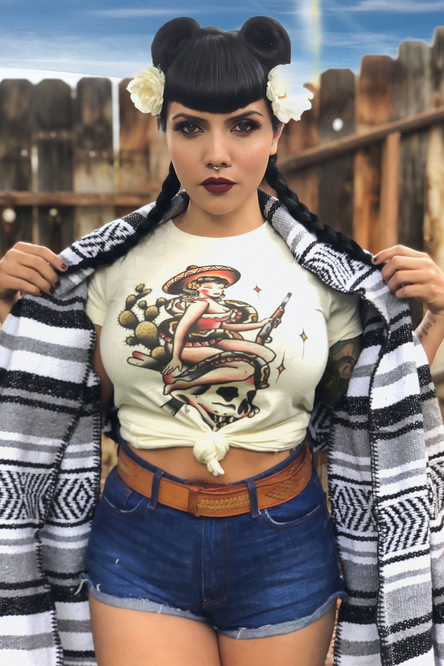 La Valiente Fitted Tee in Ivory