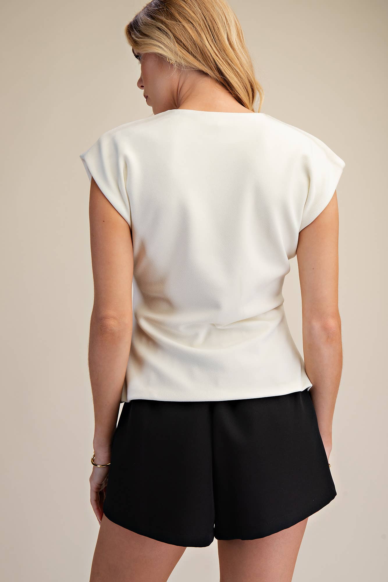 V-Neck Fitted Waist Vest Top