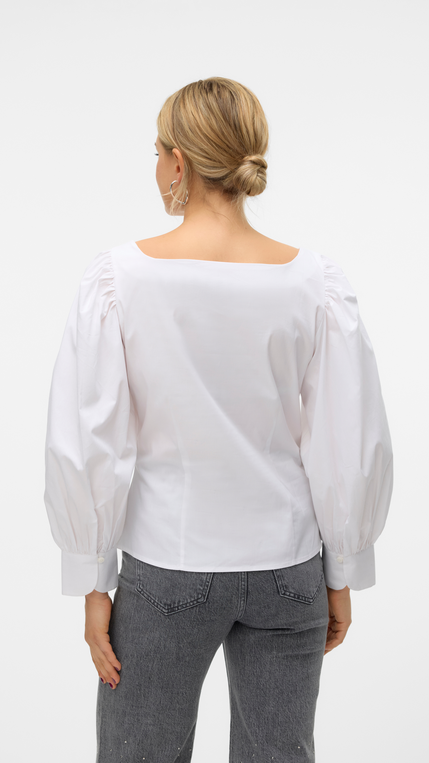 Friday Snow White Blouse