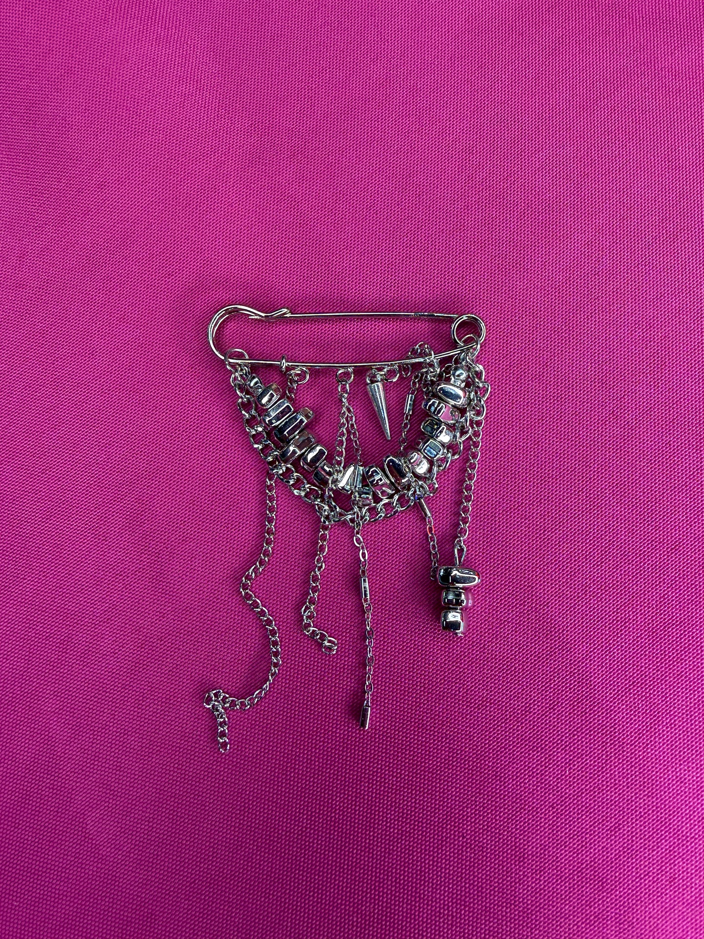 Chain Tassel Layer Brooch