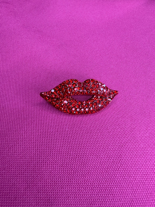 Rhinestone Lip Brooch