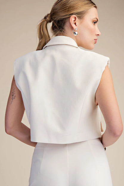 Short Vest With Flaps