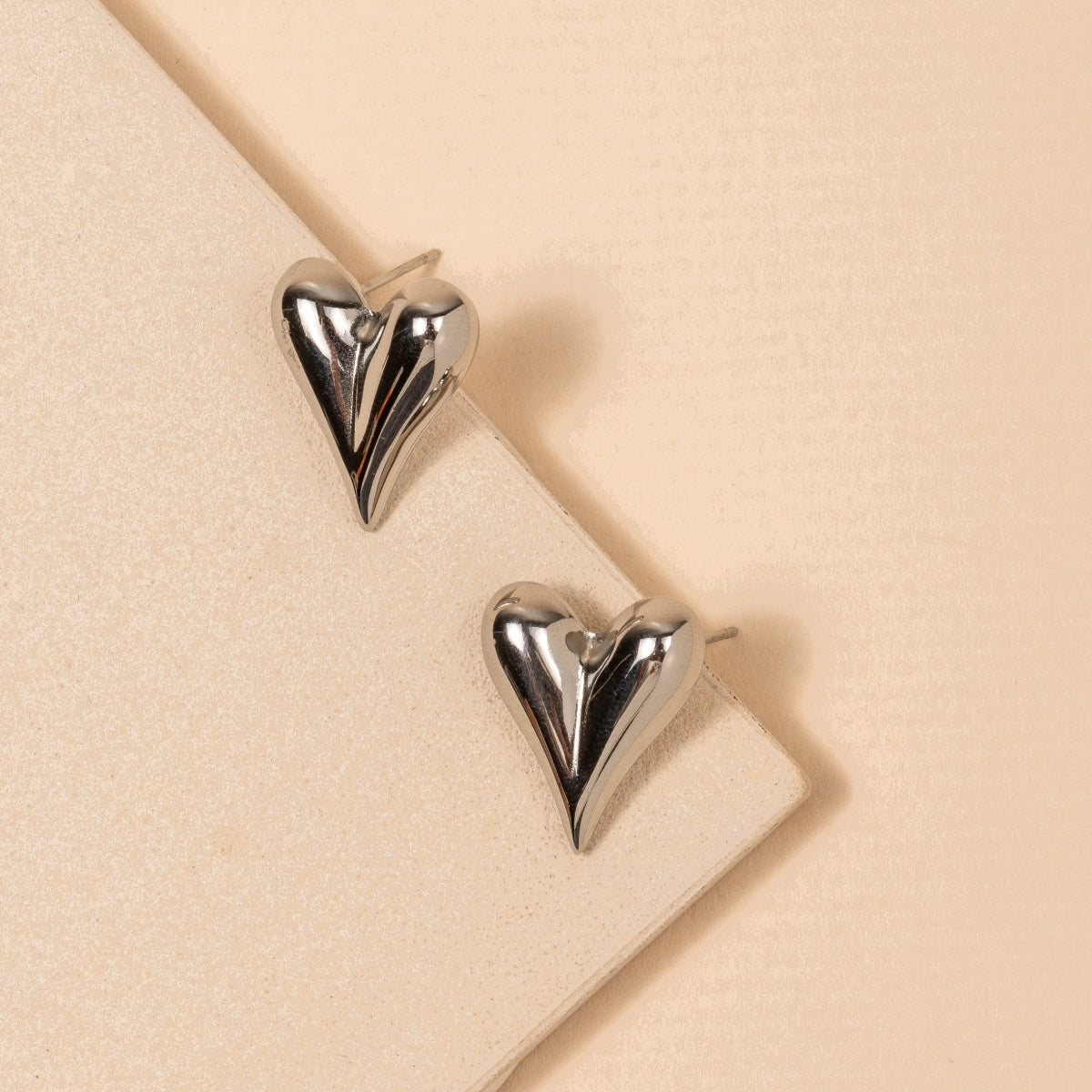 Heart SS Stud Earrings