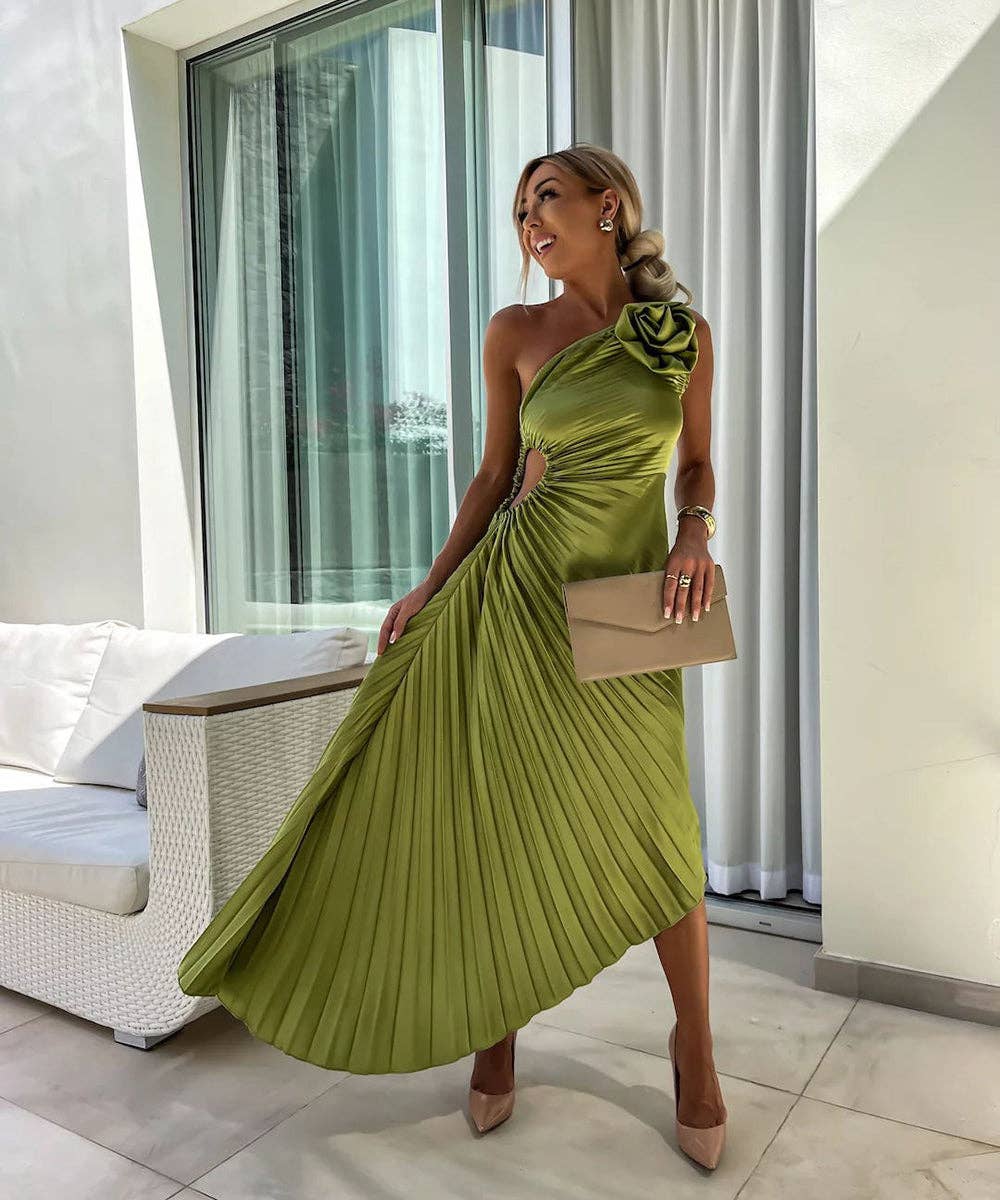 Asymmetric Shoulder Pleated Gown